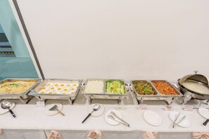 Breakfast buffet - Prom Ratchada Thailand Cultural Centre Hotel (Bangkok)