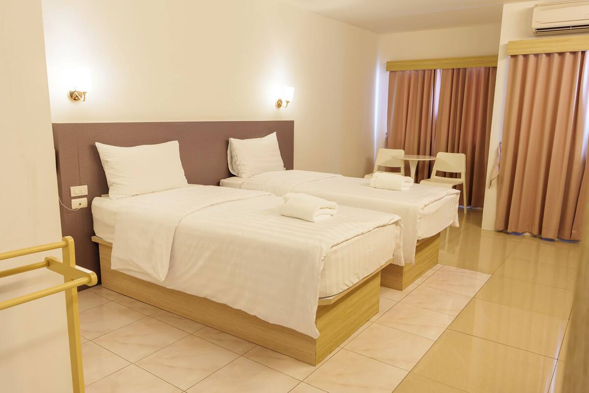 Superior Twin Tower1 | Free WiFi, bed sheets