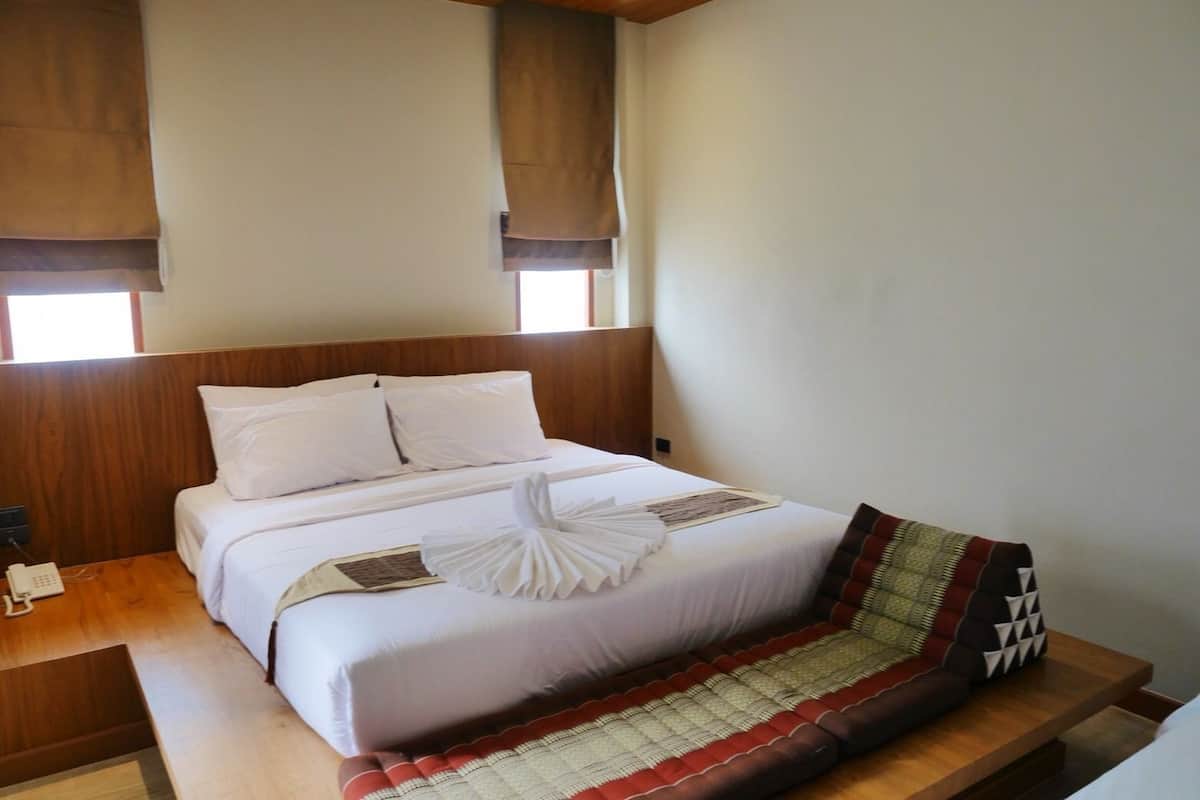 Deluxe Jacuzzi Villa | Premium bedding, minibar, in-room safe, individually furnished
