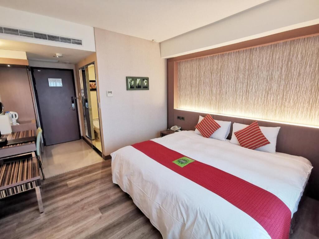 Edredón, camas con pillow-top y caja de seguridad en la habitación 