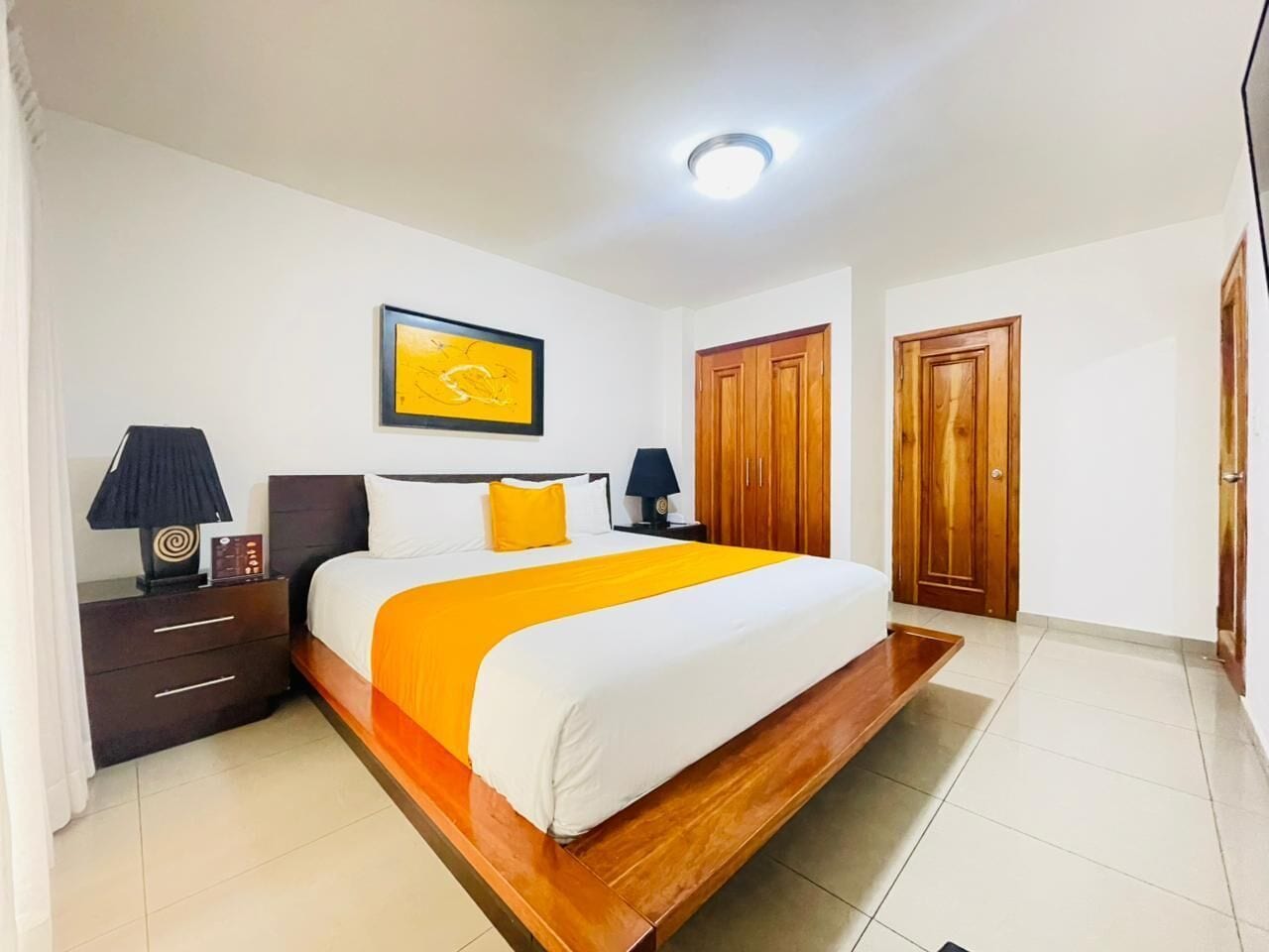 Business-lejlighed - 1 kingsize-seng - ikke-ryger - bjergudsigt | Premium-sengetøj, dundyner, pengeskab på værelset, individuelt design