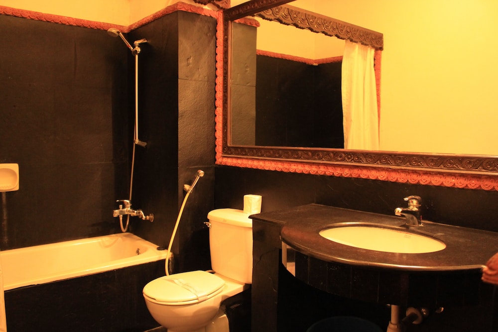 Hotel Manaslu by null