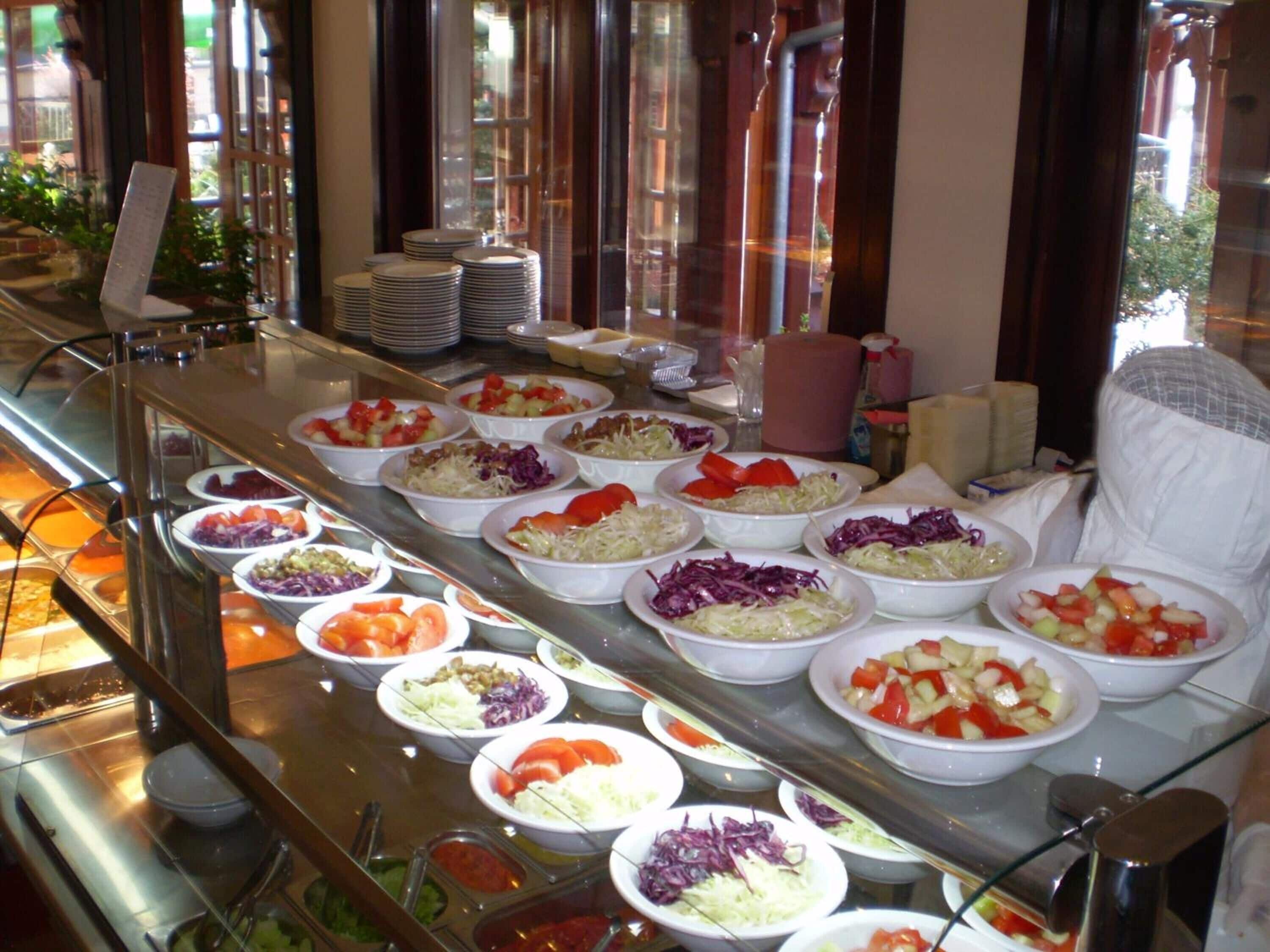 breakfast, lunch and dinner served