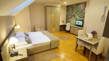 Suite with 1 Bedroom | ๋ฏธ๋๋ฐ, ๊ฐ์ค ๋ด ๊ธ๊ณ , ์ฑ
์, ๋ค๋ฆฌ๋ฏธ/๋ค๋ฆฌ๋ฏธํ