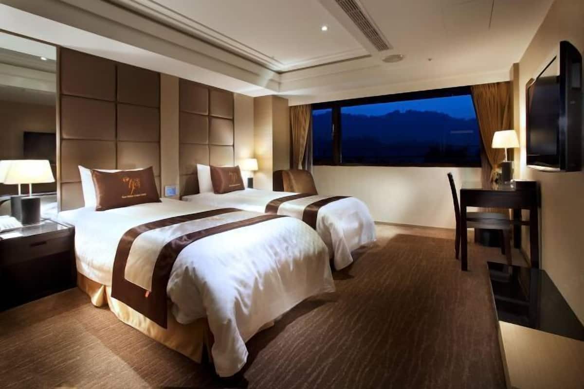 1 dormitorio, ropa de cama de alta calidad, edredones de plumas