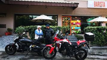 Coffee shop