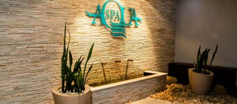 Urban Park Apartments & Hotel by Misty Blue Hotel