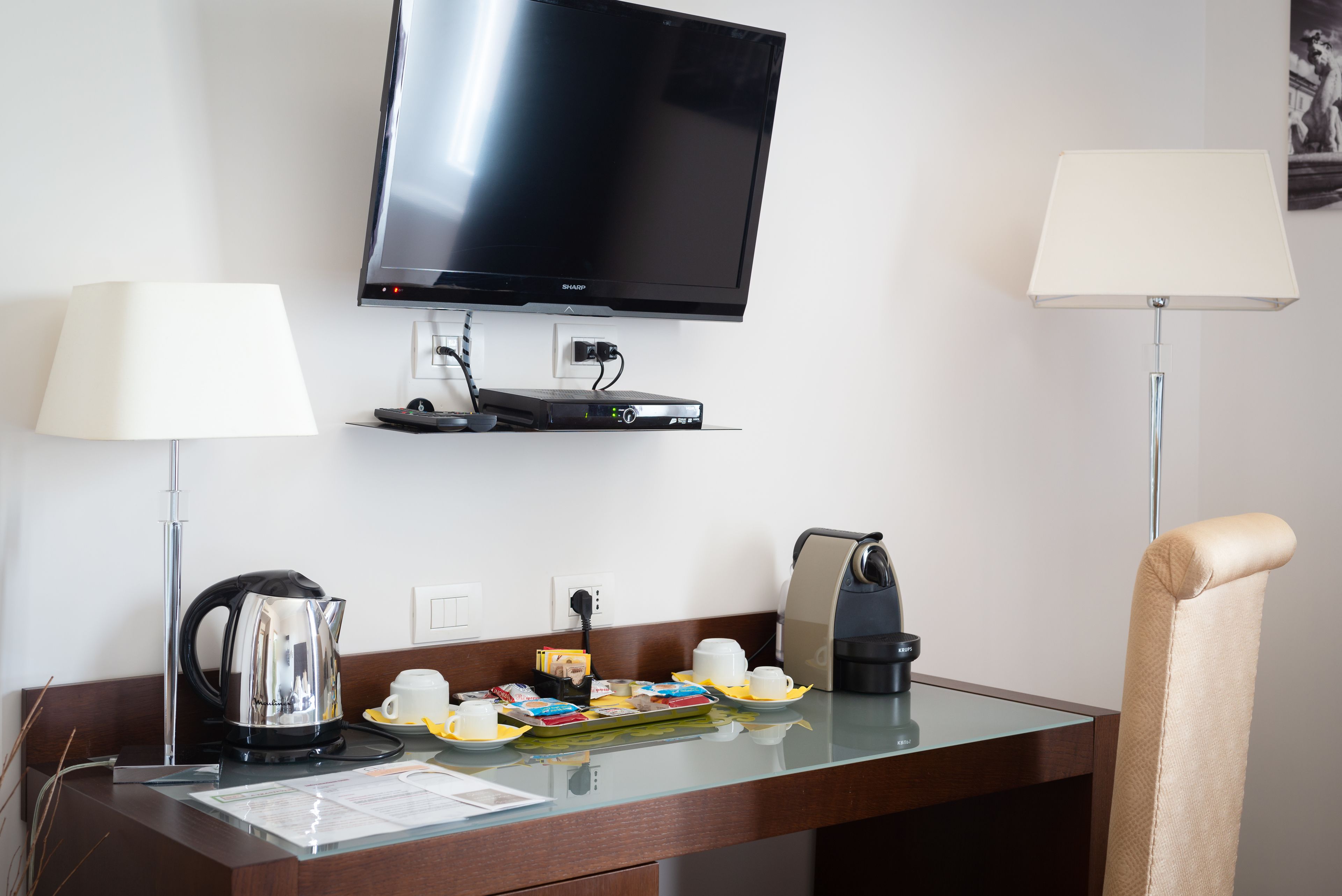 Deluxe Double or Twin Room | Premium bedding, down comforters, Tempur-Pedic beds, minibar