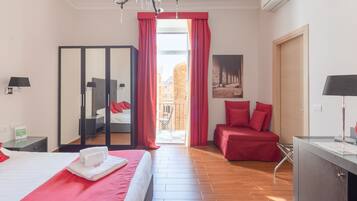 Superior-Doppelzimmer, Balkon | Hochwertige Bettwaren, Daunenbettdecken, Tempur-Pedic-Betten, Minibar