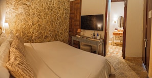 Superior Room, 1 Queen Bed | Down comforters, minibar, in-room safe, blackout drapes