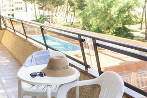 Appartement, 2 chambres, vue sur le jardin | 2 chambres, lit de bébé (supplément), accès au Wi-Fi (inclus)