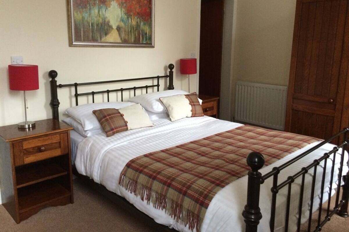 Standard Double Room, Ensuite (Rooms 12 & 22)