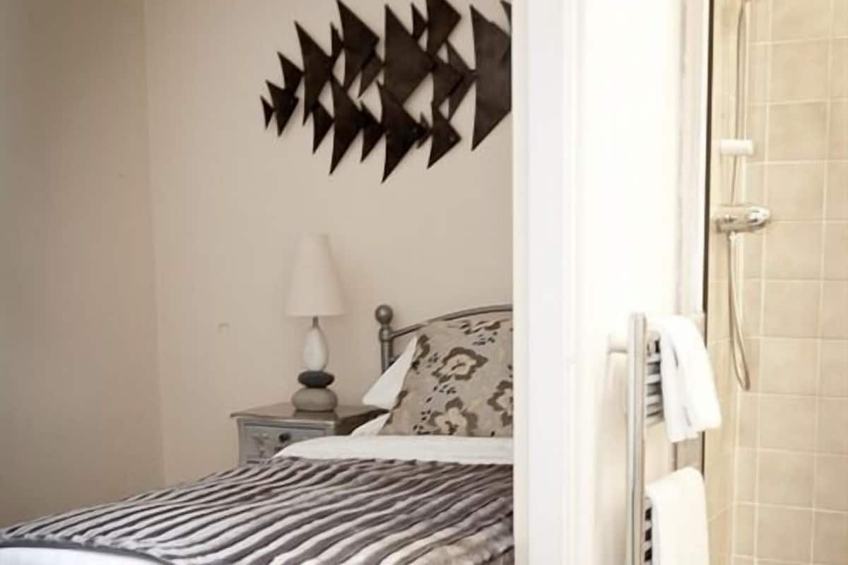 Quarto solteiro standard, suíte (Room 14)