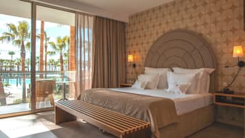 Minibar, in-room safe, desk, blackout curtains