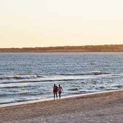 Beach nearby, white sand, beach cabanas, sun-loungers