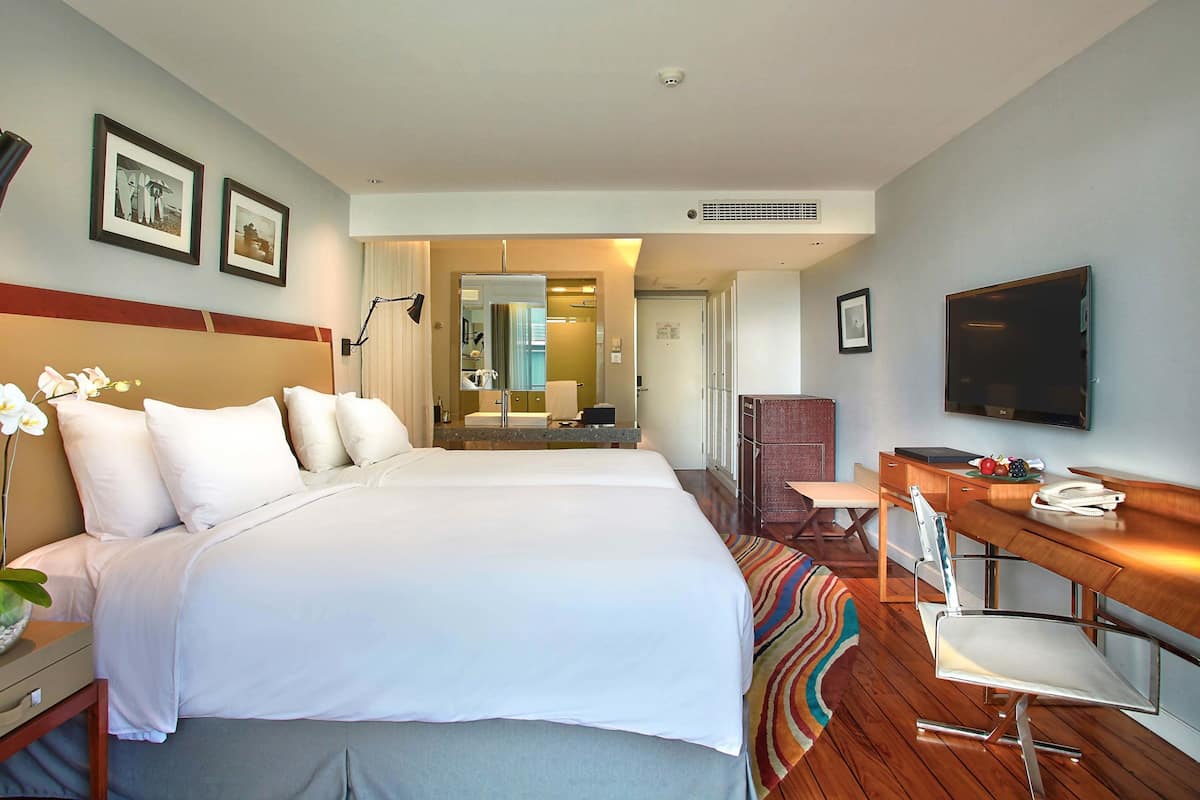 1 bedroom, in-room safe, desk, laptop workspace