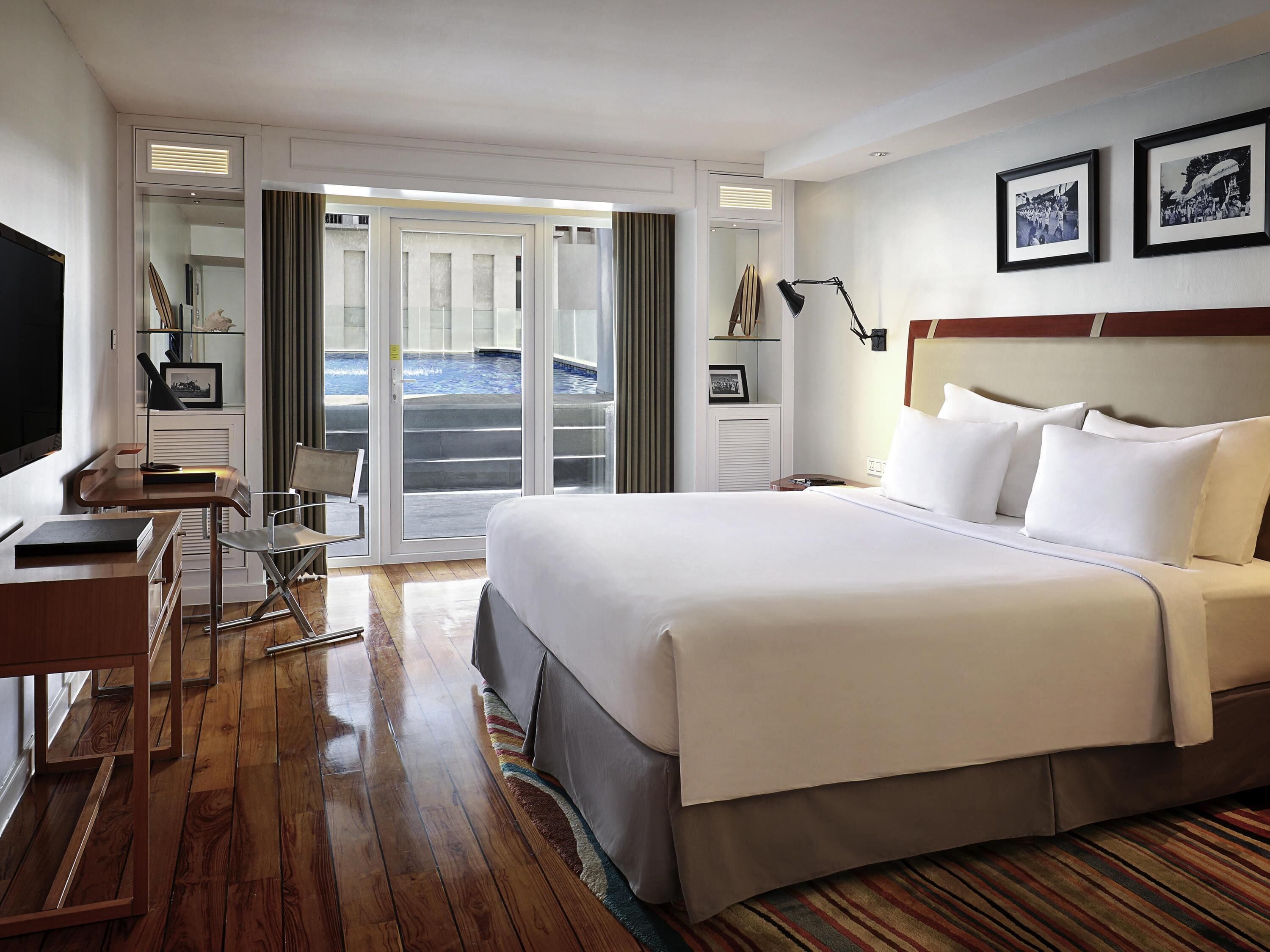 华丽客房, 1 张特大床 (Plunge Pool) | 客房内保险箱、办公桌、笔记本电脑工作区、遮光窗帘