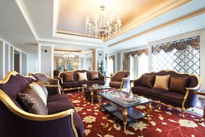 Minibar, in-room safe, soundproofing, iron/ironing board