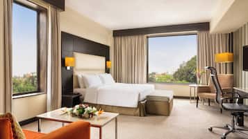 Premium bedding, minibar, in-room safe, desk