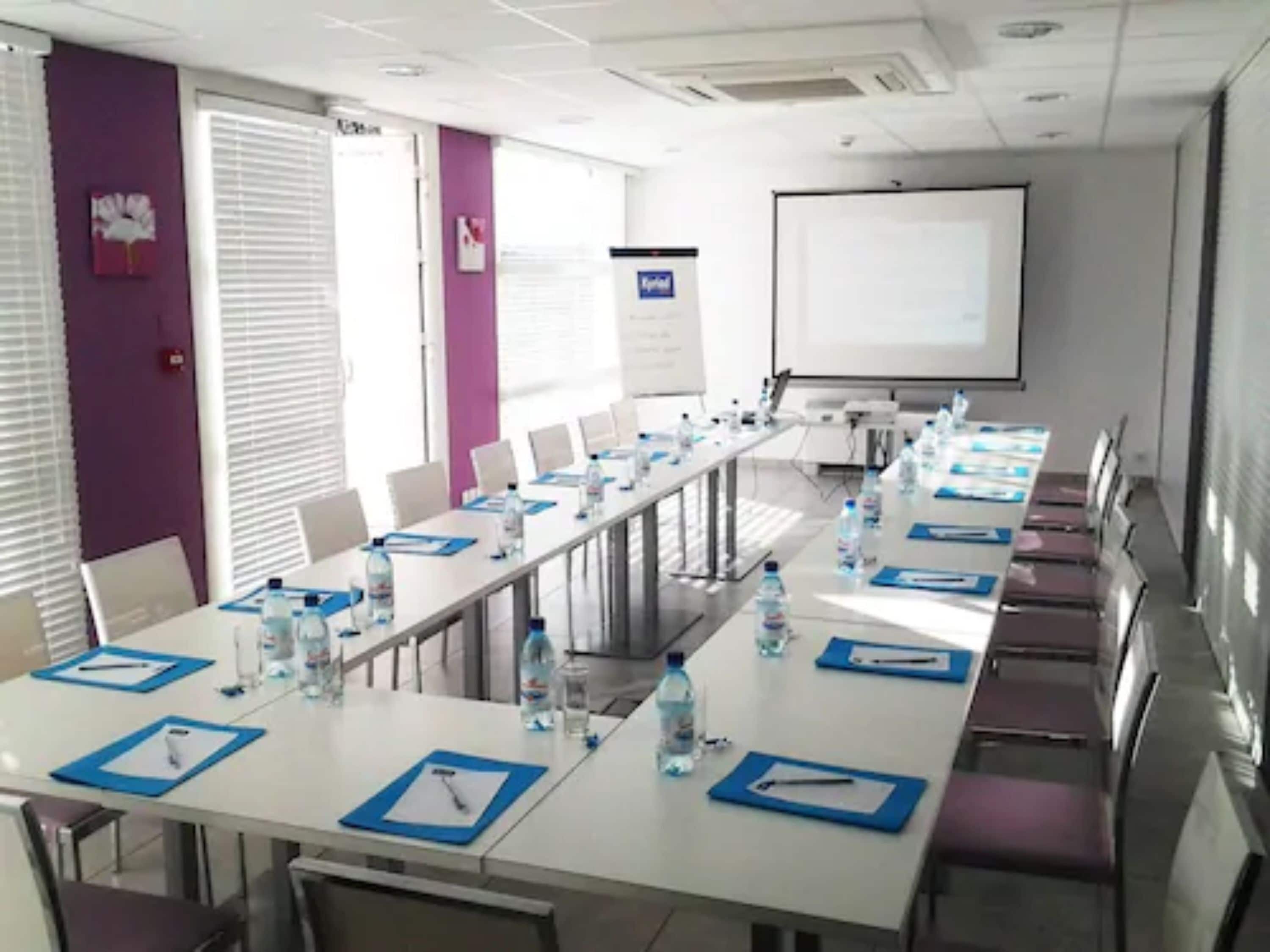 Photo - Kyriad Perpignan Sud