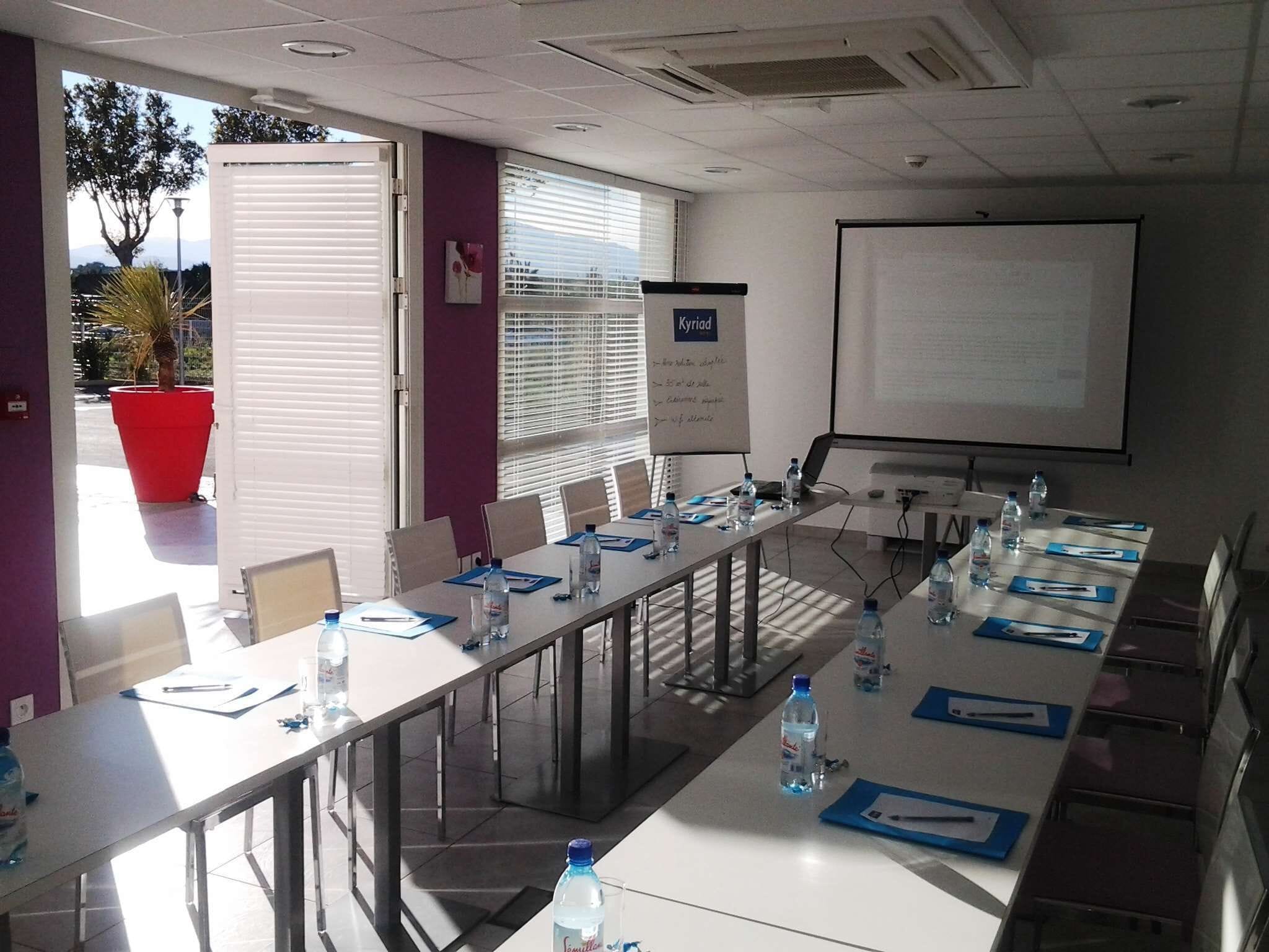 Photo - Kyriad Perpignan Sud