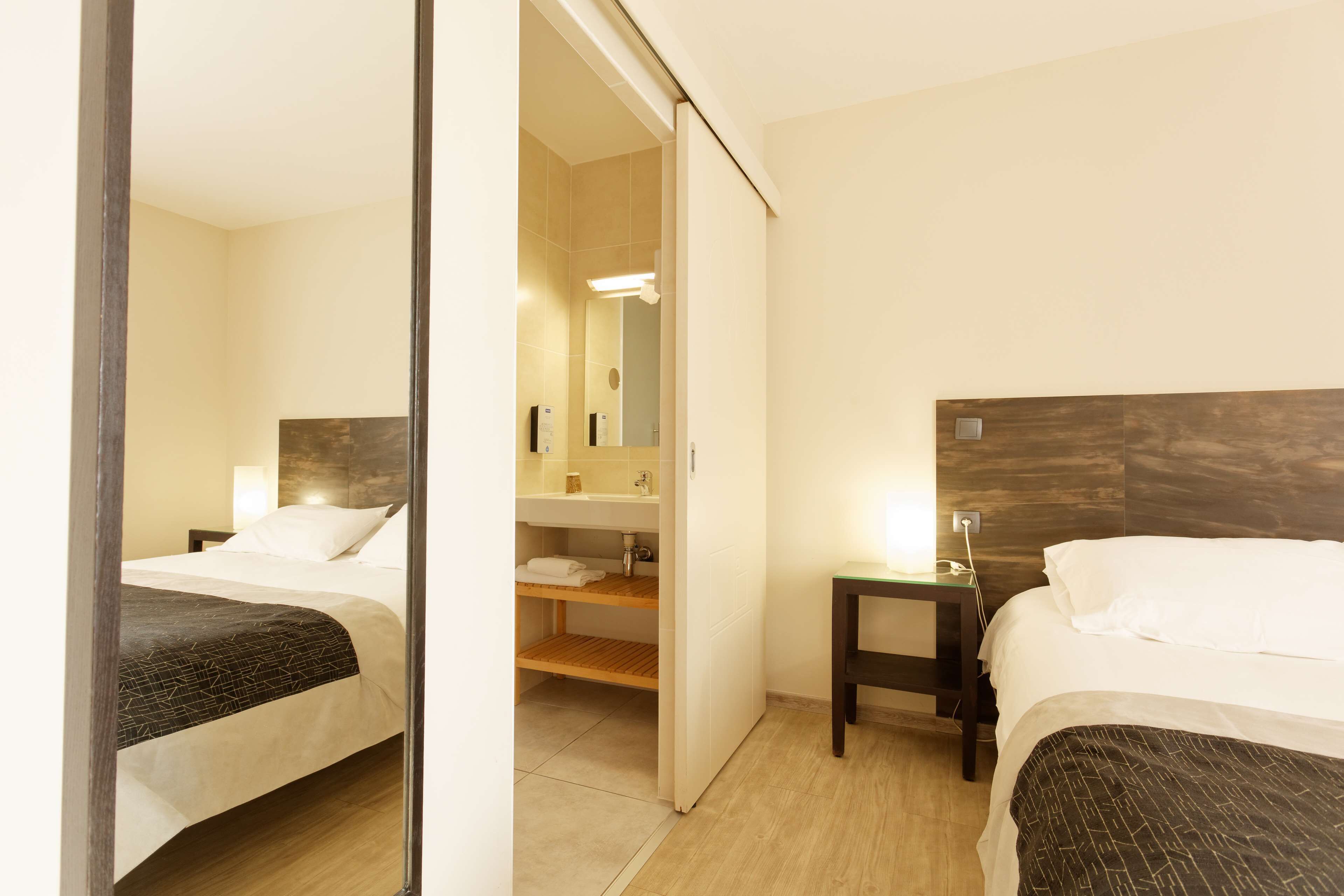 Photo - Kyriad Perpignan Sud