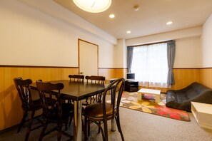 ห้องทริปเปิล, ปลอดบุหรี่ | Wi-Fi ฟรี