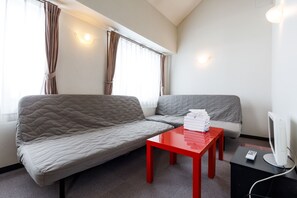 Chambre Deluxe, non-fumeurs (Up to 5 guests) | Wi-Fi gratuit, draps fournis