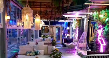 Royal Court Hotel