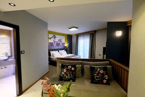 Suíte júnior | Frigobar (abastecido com alguns itens grátis), cofres nos quartos