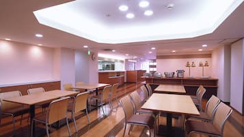 用餐
