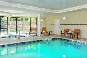 Indoor pool - Courtyard Oneonta (Oneonta)