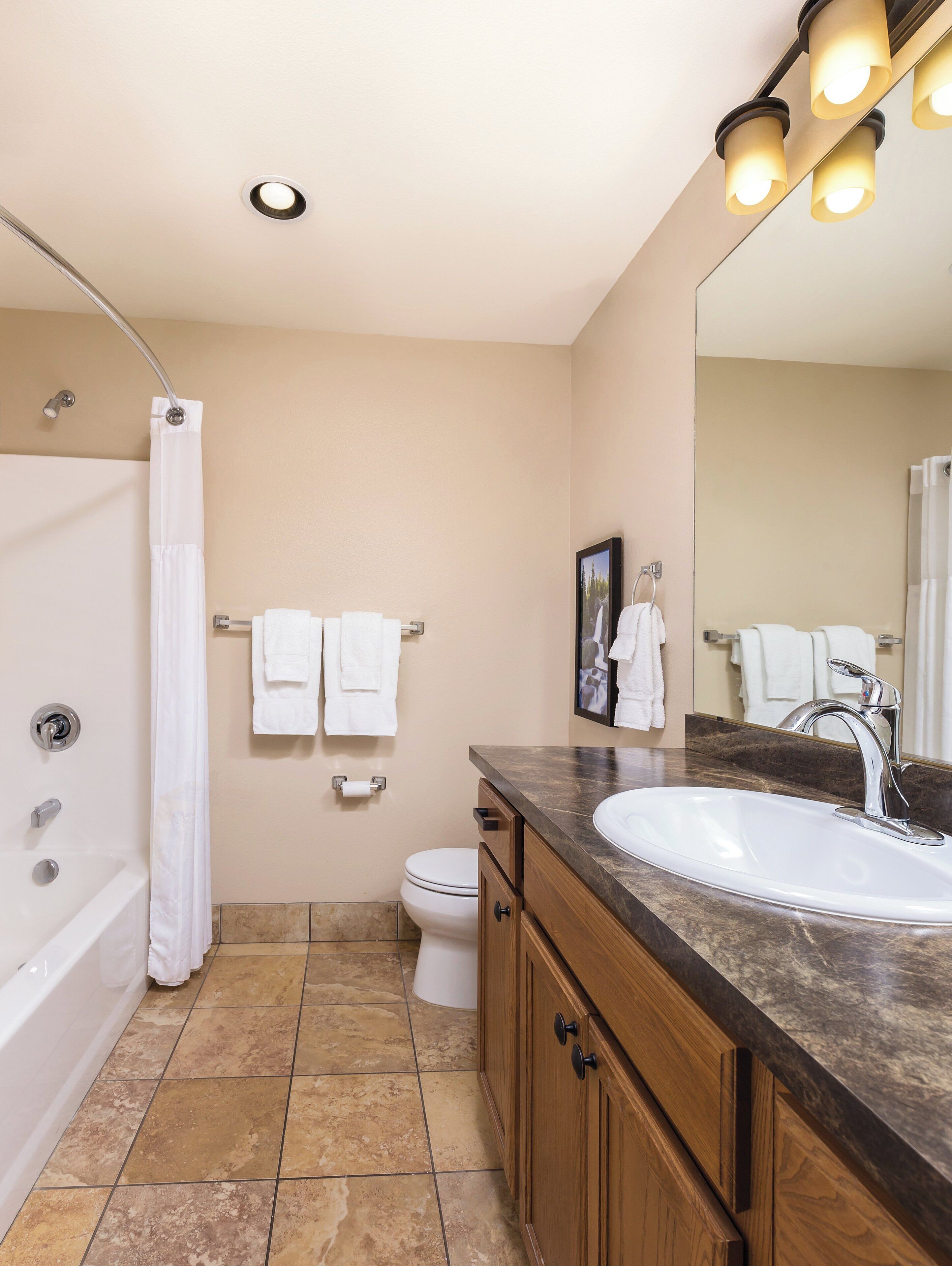 standard condo, 3 bedrooms | bathroom | combined shower/bathtub, hair dryer, towels, soap