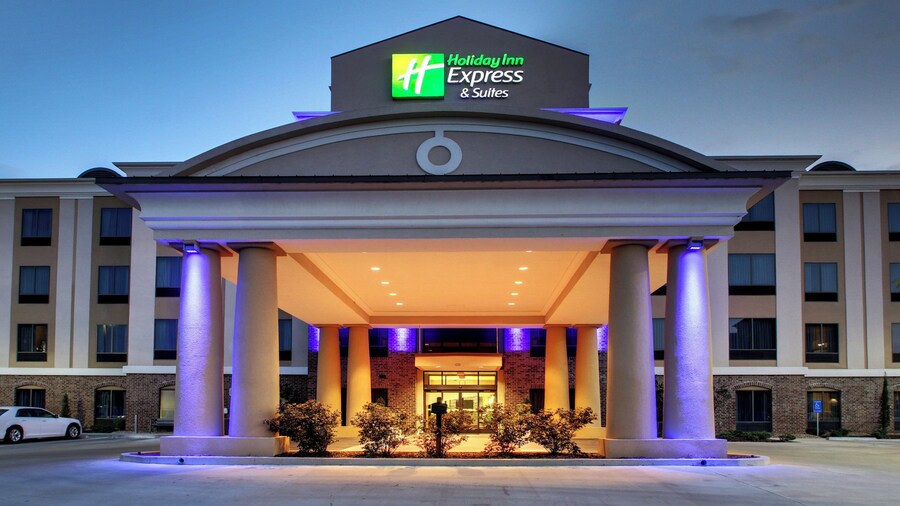 Holiday Inn Express Hotel & Suites Natchez South by IHG
