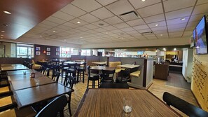 Free daily cooked-to-order breakfast