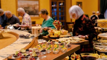 Desayuno buffet incluido todos los días