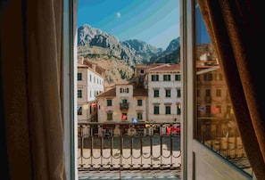 Deluxe Double Room, City View | View from room