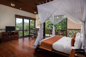 Family Villa, 2 Bedrooms, Pool Access