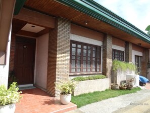 Exterior - Casa Ruby Pension House (Davao)