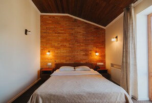 1 chambre, surmatelas, minibar, coffres-forts dans les chambres