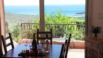 Villa Standing 6 personnes, 3 chambres, vue mer panoramique | Útsýni úr herberginu