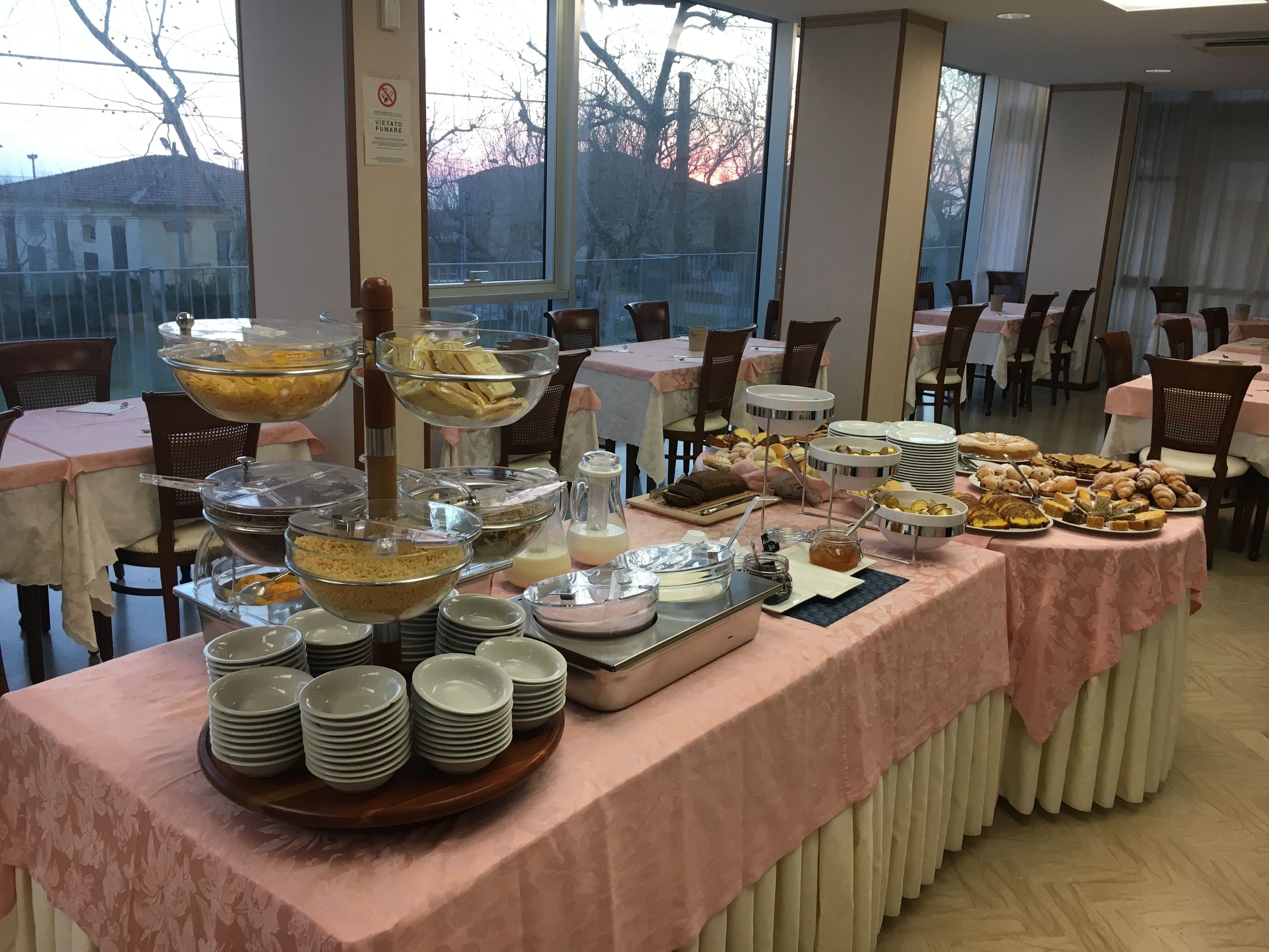 daily continental breakfast for a fee