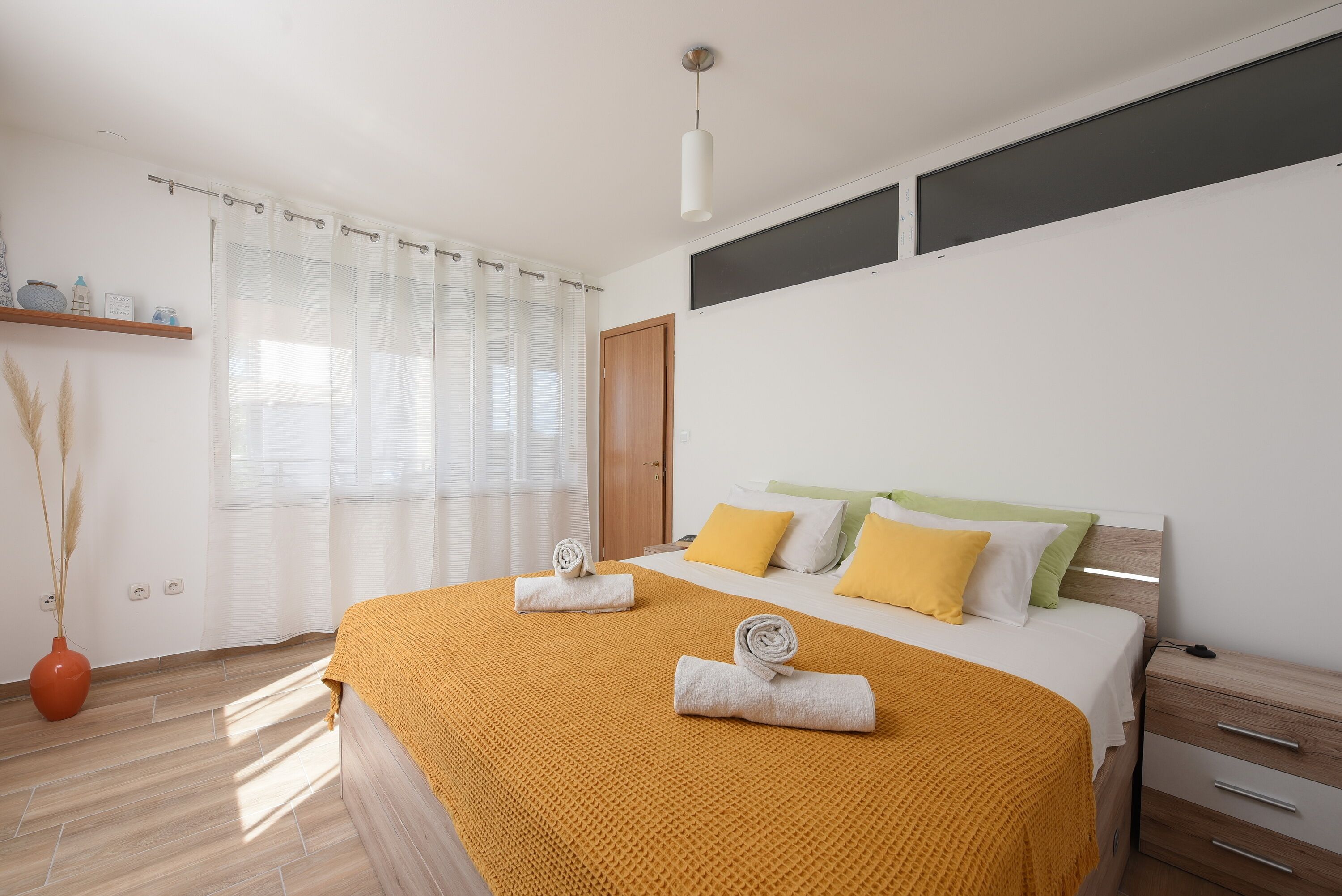 客室ごとに異なる装飾、客室ごとに異なるインテリア、遮光カーテン、WiFi (無料)