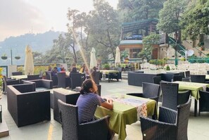 Restaurant - Hotel Mongas (Dalhousie)