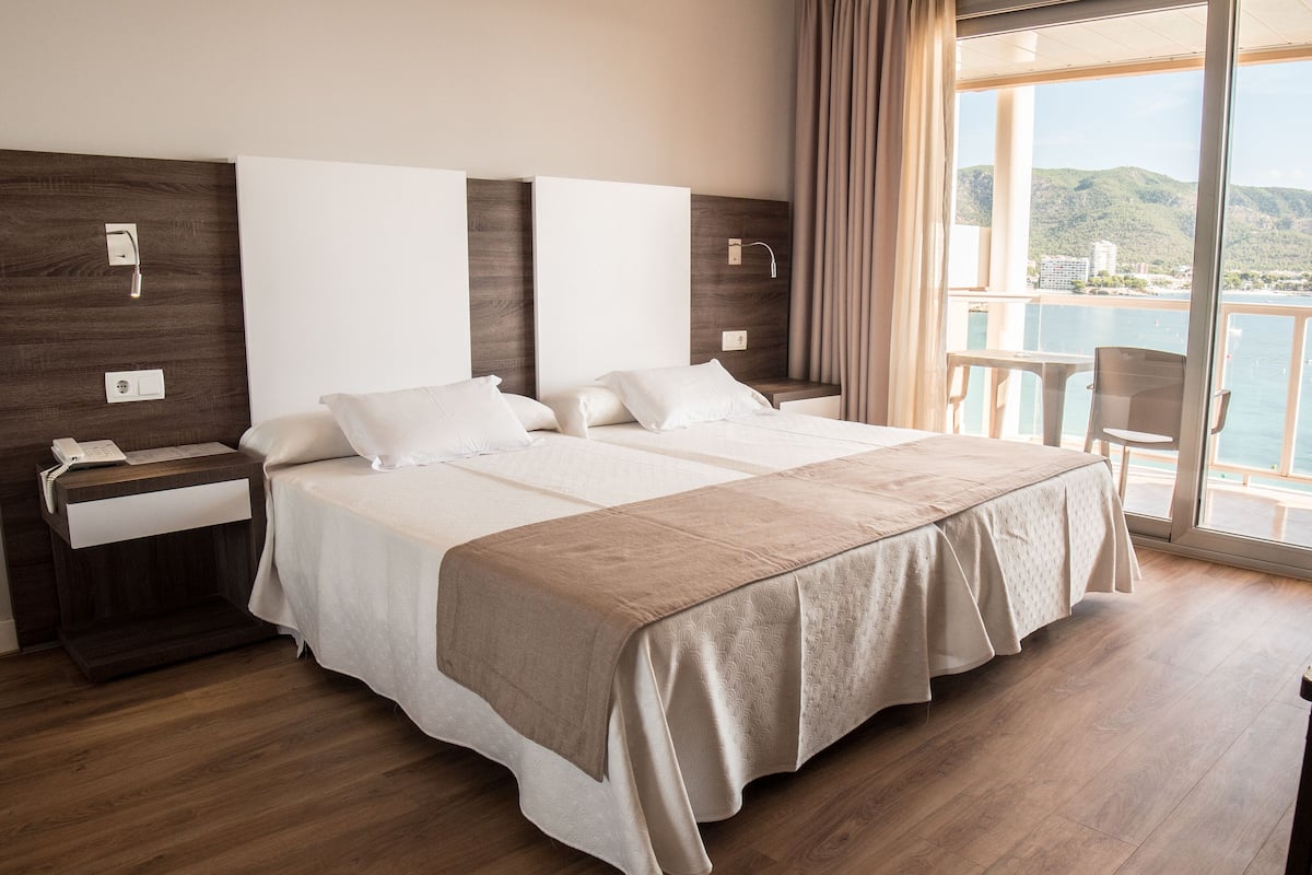 1 kamar tidur, meja kerja, Wi-Fi gratis, dan seprai linen