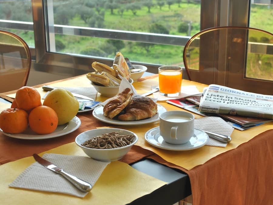 Tägliches inbegriffenes Frühstücksbuffet