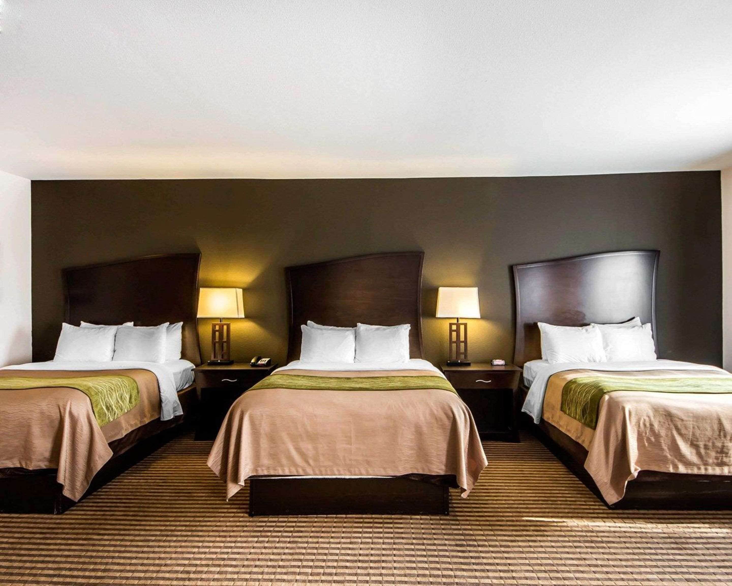 minibar, iron/ironing board, free cots/infant beds, free wifi