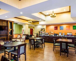 Free full breakfast  - Comfort Inn & Suites Alva (Alva)