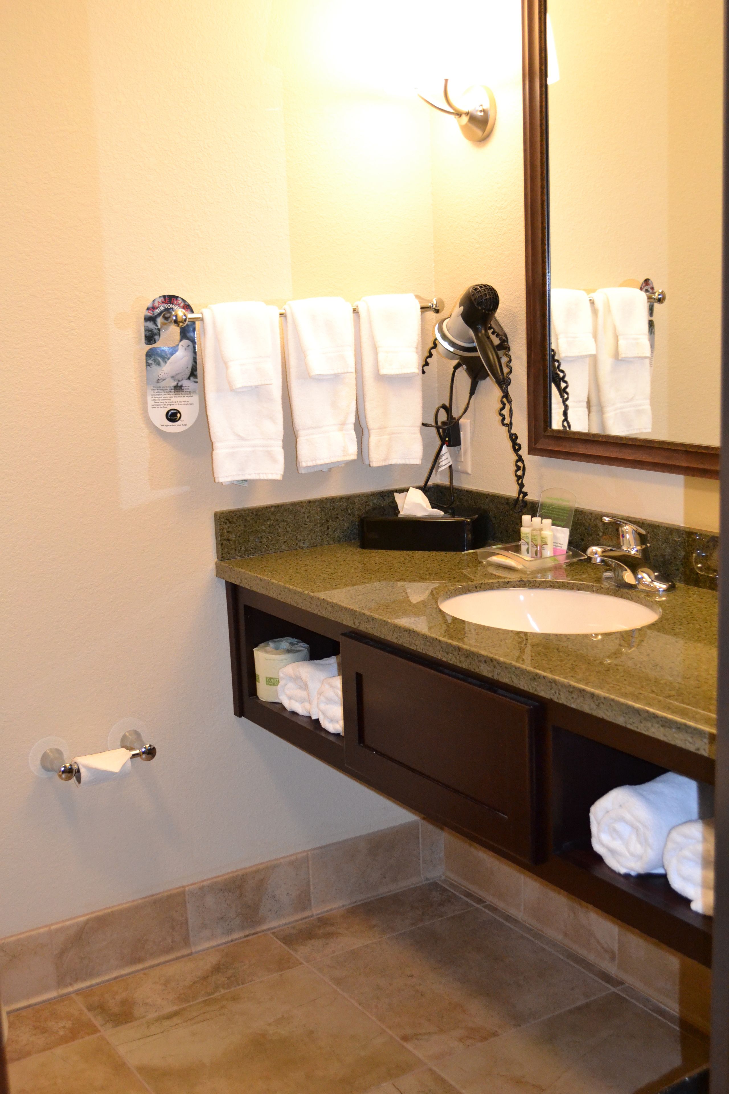 Shower, free toiletries, hair dryer, towels