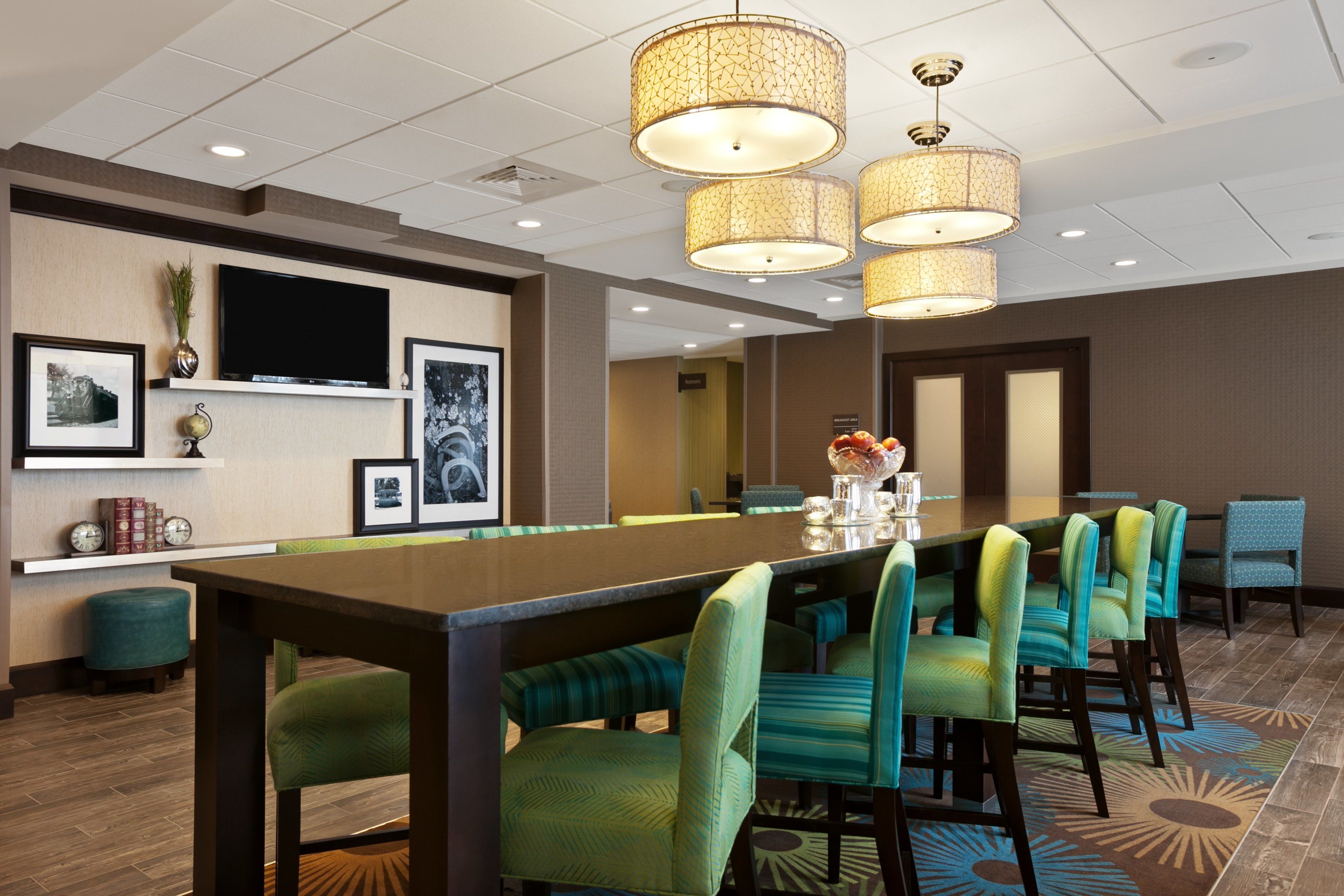 Free daily buffet breakfast